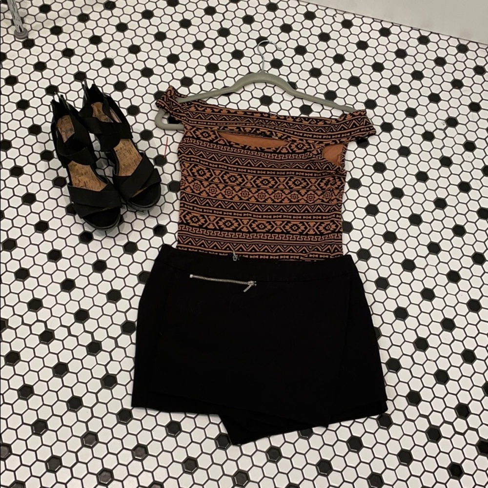 Express off-shoulder bodysuit